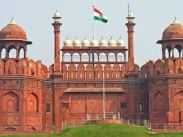 Red fort in hindi