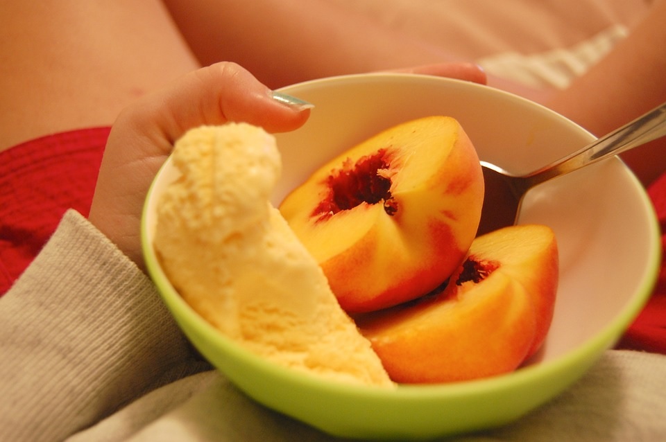 peach fruit uses in hindi