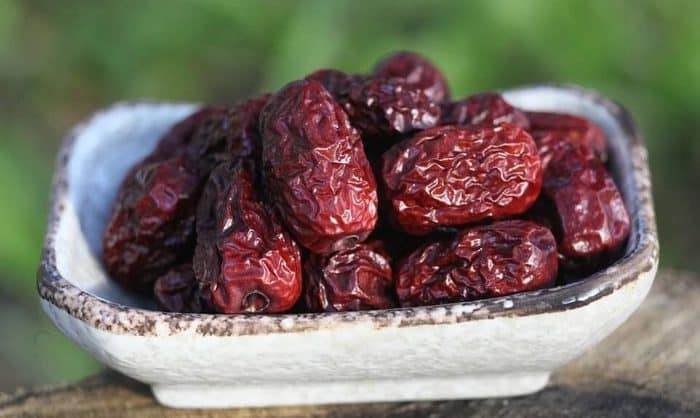 benefits of dates in hindi